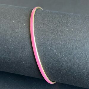 Women’s vintage dainty gold tone/pink bangle bracelet one size measurement shown